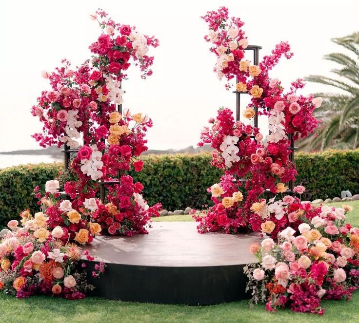 seasonal flower arrangements